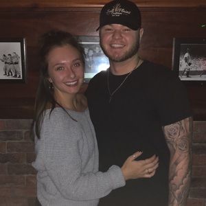 Meet your Posher, Derek